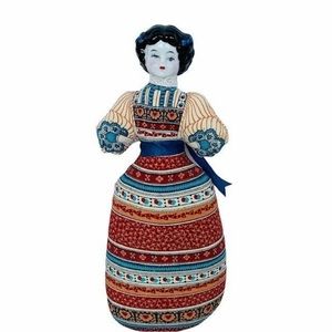 American Avon heirloom doll